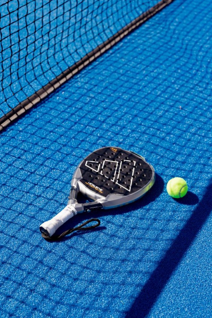 Allenamenti di padel di gruppo a Latina